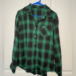 Women's plaid shirt